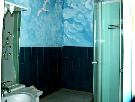 salle de bain studio Location vacances en gîte