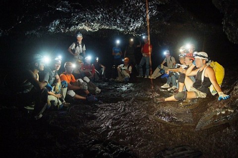 Pique nique grotte de lave